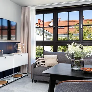 H11 Apartahotel